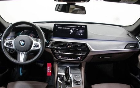 BMW 5 серия, 2020 год, 6 200 000 рублей, 6 фотография