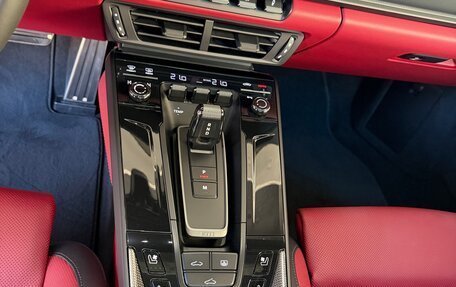 Porsche 911, 2024 год, 27 500 000 рублей, 15 фотография