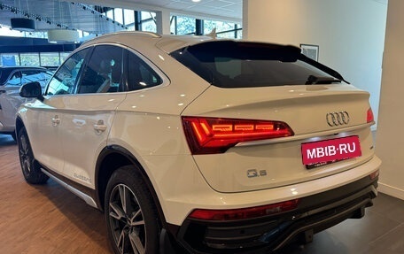 Audi Q5, 2021 год, 4 490 000 рублей, 6 фотография