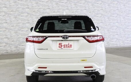 Toyota Harrier, 2020 год, 2 200 000 рублей, 4 фотография