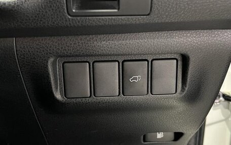 Toyota Harrier, 2020 год, 2 200 000 рублей, 12 фотография