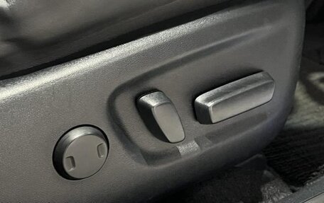 Toyota Harrier, 2020 год, 2 200 000 рублей, 14 фотография