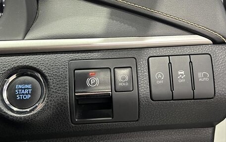 Toyota Harrier, 2020 год, 2 200 000 рублей, 11 фотография