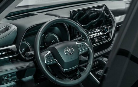 Toyota Highlander, 2026 год, 5 520 000 рублей, 19 фотография