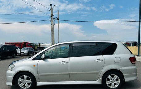 Toyota Ipsum II, 2001 год, 809 000 рублей, 3 фотография