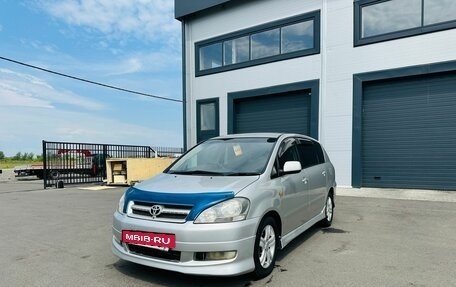 Toyota Ipsum II, 2001 год, 809 000 рублей, 2 фотография