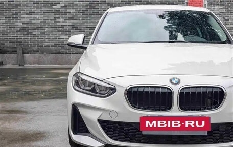 BMW 1 серия, 2022 год, 1 488 000 рублей, 7 фотография