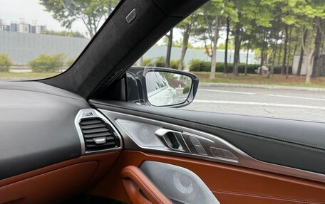 BMW 8 серия, 2023 год, 9 950 000 рублей, 15 фотография