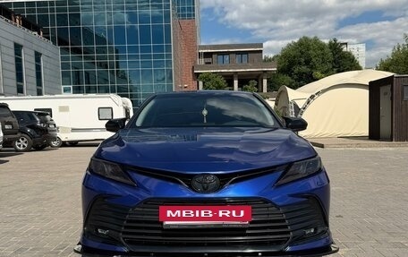 Toyota Camry, 2021 год, 3 100 000 рублей, 5 фотография