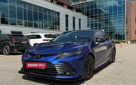 Toyota Camry, 2021 год, 3 100 000 рублей, 2 фотография