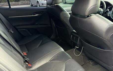 Toyota Camry, 2021 год, 3 100 000 рублей, 29 фотография