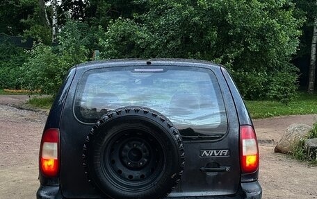 Chevrolet Niva I рестайлинг, 2004 год, 250 000 рублей, 18 фотография