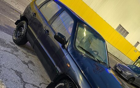 Chevrolet Niva I рестайлинг, 2004 год, 250 000 рублей, 30 фотография