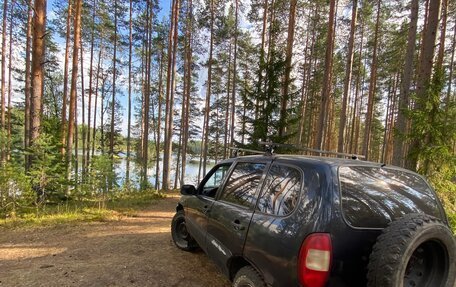 Chevrolet Niva I рестайлинг, 2004 год, 250 000 рублей, 34 фотография