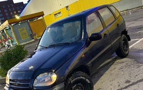 Chevrolet Niva I рестайлинг, 2004 год, 250 000 рублей, 29 фотография