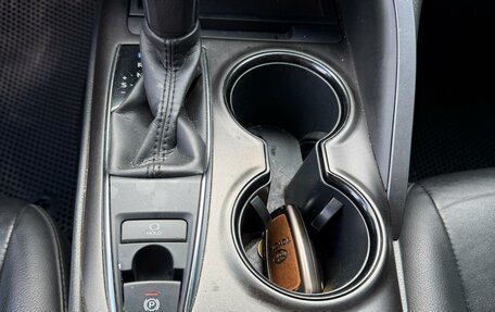 Toyota Camry, 2021 год, 3 100 000 рублей, 40 фотография