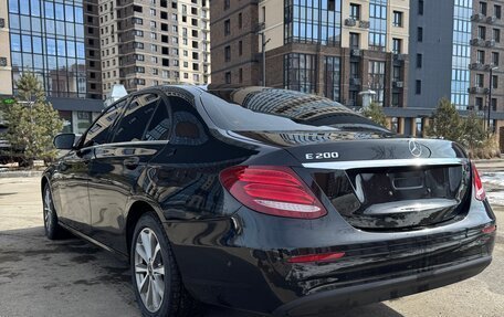 Mercedes-Benz E-Класс, 2019 год, 2 490 000 рублей, 6 фотография