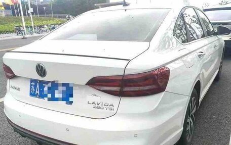 Volkswagen Lavida, 2023 год, 1 674 000 рублей, 3 фотография