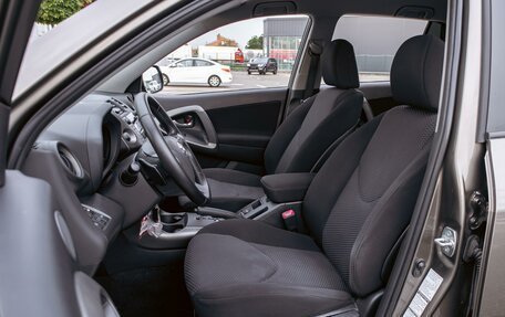 Toyota RAV4, 2011 год, 1 295 000 рублей, 11 фотография