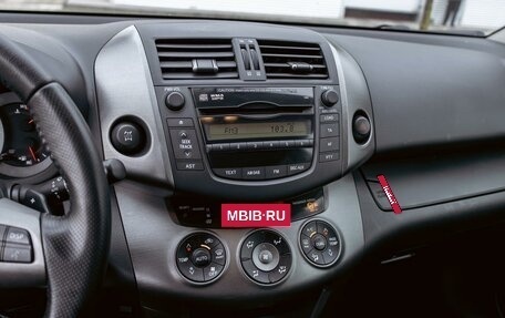 Toyota RAV4, 2011 год, 1 295 000 рублей, 14 фотография
