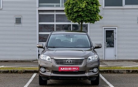 Toyota RAV4, 2011 год, 1 295 000 рублей, 2 фотография