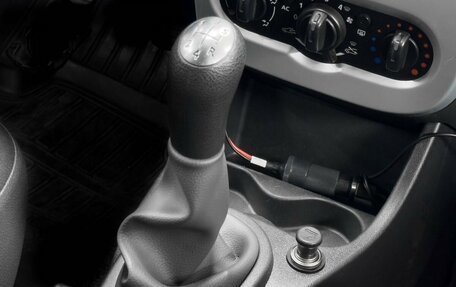 Renault Sandero I, 2013 год, 649 900 рублей, 13 фотография