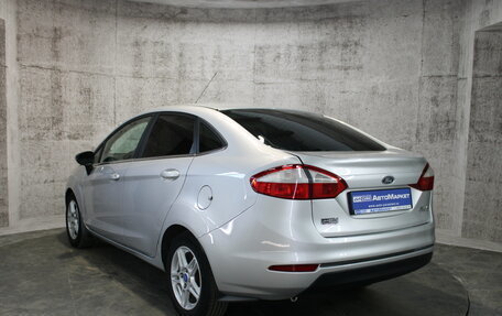 Ford Fiesta, 2015 год, 782 000 рублей, 11 фотография