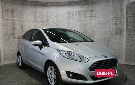 Ford Fiesta, 2015 год, 782 000 рублей, 3 фотография