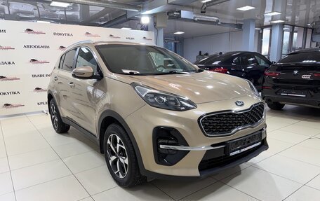 KIA Sportage IV рестайлинг, 2019 год, 2 100 000 рублей, 3 фотография