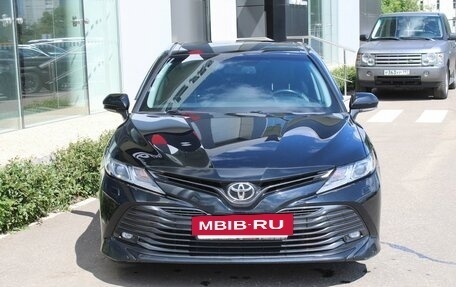 Toyota Camry, 2018 год, 2 675 000 рублей, 3 фотография