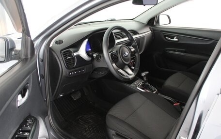 KIA Rio IV, 2021 год, 1 580 000 рублей, 10 фотография