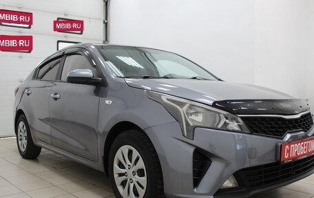 KIA Rio IV, 2021 год, 1 580 000 рублей, 2 фотография