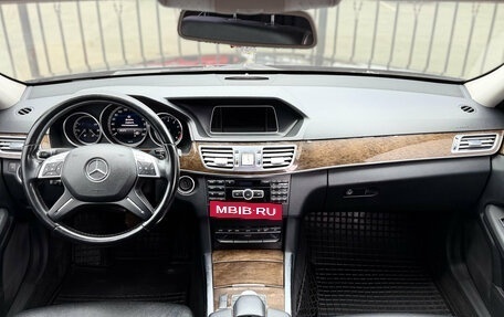 Mercedes-Benz E-Класс, 2013 год, 1 750 000 рублей, 11 фотография