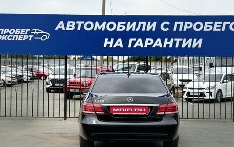 Mercedes-Benz E-Класс, 2013 год, 1 750 000 рублей, 9 фотография