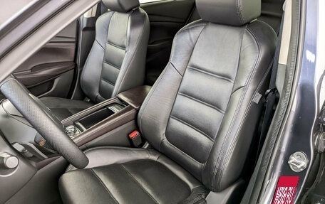 Mazda 6, 2016 год, 1 880 000 рублей, 21 фотография