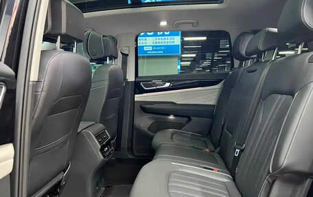 Volkswagen Teramont I, 2024 год, 4 470 000 рублей, 16 фотография