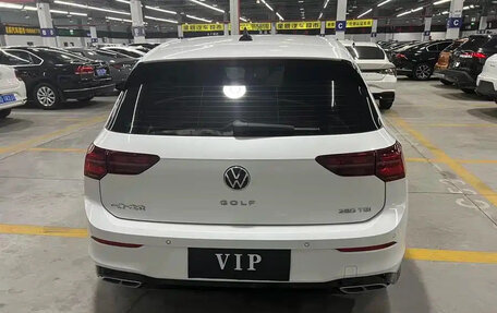 Volkswagen Golf VIII, 2022 год, 1 643 800 рублей, 5 фотография