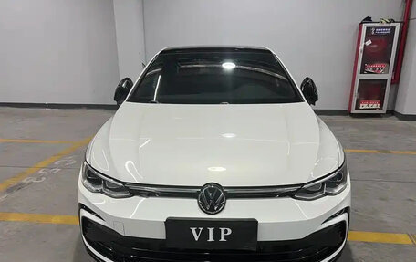 Volkswagen Golf VIII, 2022 год, 1 643 800 рублей, 2 фотография