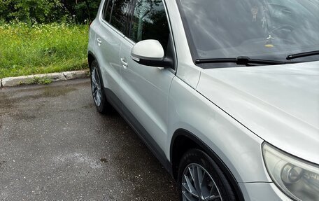 Volkswagen Tiguan I, 2009 год, 825 000 рублей, 2 фотография