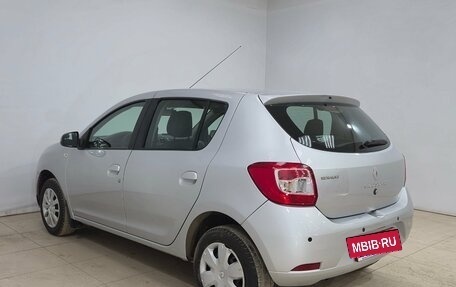 Renault Sandero II рестайлинг, 2018 год, 880 000 рублей, 8 фотография