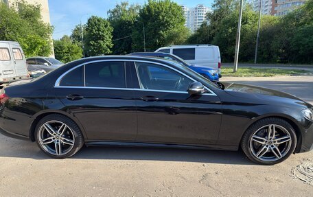 Mercedes-Benz E-Класс, 2018 год, 3 500 000 рублей, 8 фотография
