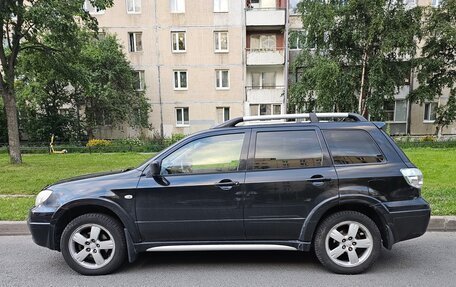 Mitsubishi Outlander III рестайлинг 3, 2007 год, 550 000 рублей, 5 фотография