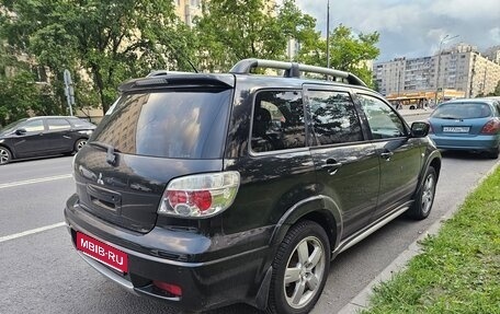 Mitsubishi Outlander III рестайлинг 3, 2007 год, 550 000 рублей, 3 фотография