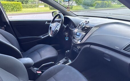 Hyundai Solaris II рестайлинг, 2014 год, 1 050 000 рублей, 5 фотография