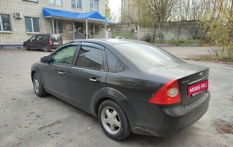Ford Focus II рестайлинг, 2009 год, 700 000 рублей, 3 фотография