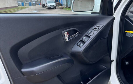 Hyundai ix35 I рестайлинг, 2011 год, 930 000 рублей, 20 фотография