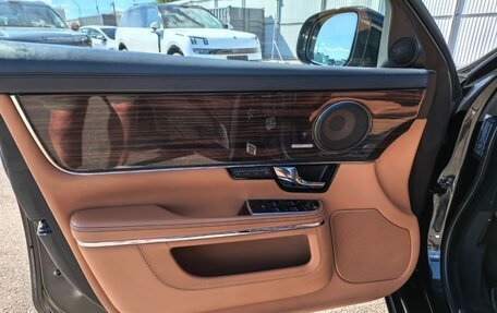 Jaguar XJ IV (X351), 2011 год, 1 749 000 рублей, 9 фотография