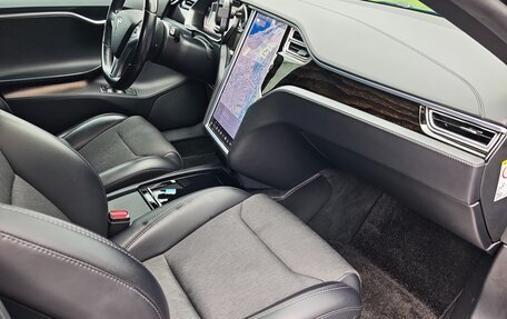 Tesla Model S I, 2018 год, 2 900 000 рублей, 12 фотография