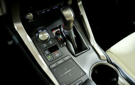 Lexus NX I, 2021 год, 3 850 000 рублей, 23 фотография