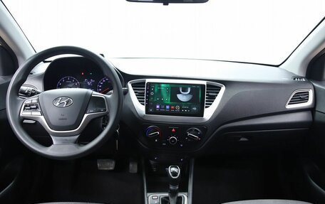 Hyundai Solaris II рестайлинг, 2021 год, 1 330 000 рублей, 13 фотография